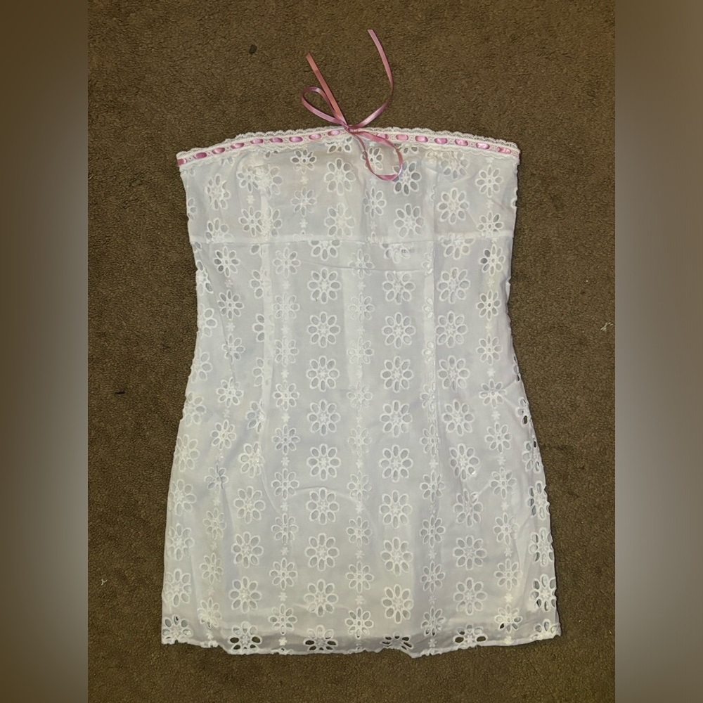 Lace pink front tie, mini dress size L NWT